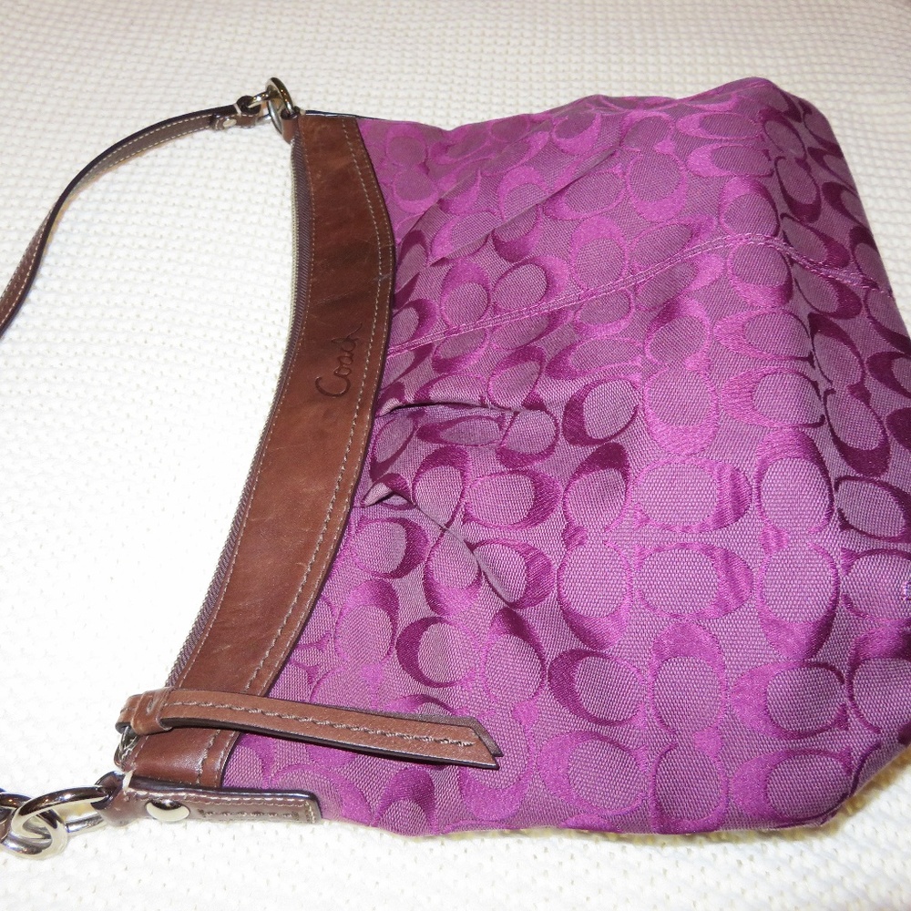 Coach Purse - Picture 4 of 6